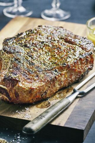 Hochrippe mit Schalottenbutter Hochrippe mit Schalottenbutter