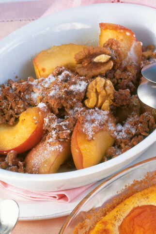 Gebackene Äpfel mit Zimt-Streuseln Gebackene Äpfel mit Zimt-Streuseln