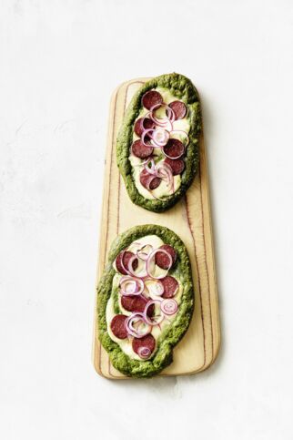 Spinatfladen mit Cabanossi Spinatfladen mit Cabanossi