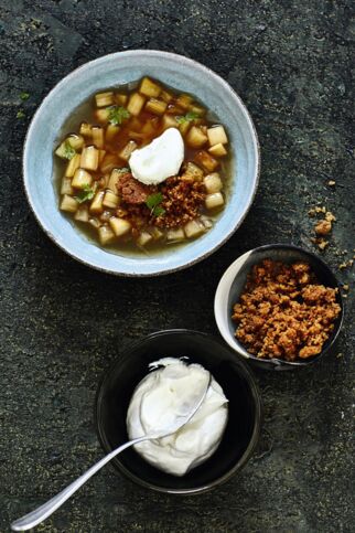 Rhabarberkompott mit Ziegenkäsemus Rhabarber Vanille Ziegenkäse