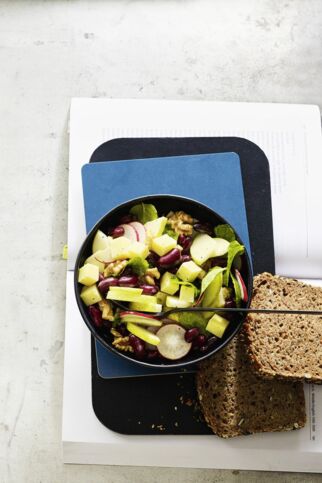 Radieschen-Birnen-Salat Radieschen-Birnen-Salat