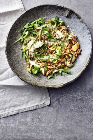 Chicoréesalat mit Rucola und Linsen