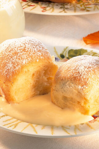 Gefüllte Buchteln Gefüllte Buchteln