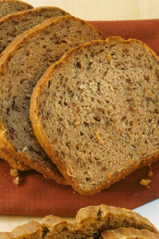 Amaranthbrot mit Leinsamen Amaranthbrot mit Leinsamen