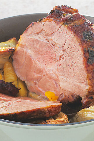 Schweinebraten mit Orangen und Zitrone Schweinebraten mit Orangen und Zitrone