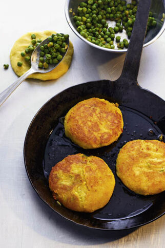 Knusprige Kartoffel-Erbsen-Plätzchen Knusprige Kartoffel-Erbsen-Plätzchen