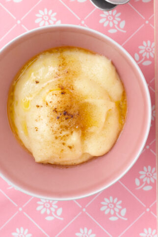 Grießbrei mit Zimtzucker Grießbrei mit Zimtzucker