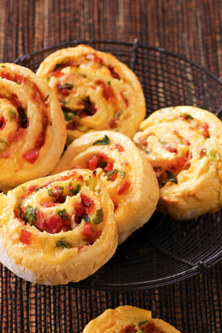 Schinken-Hefeschnecken Schinken-Hefeschnecken