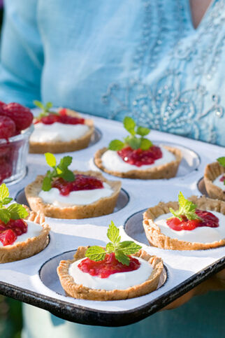 Himbeerkonfitüre mit Melisse