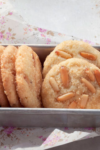 Pinienkern-Biscotti Pinienkern-Biscotti