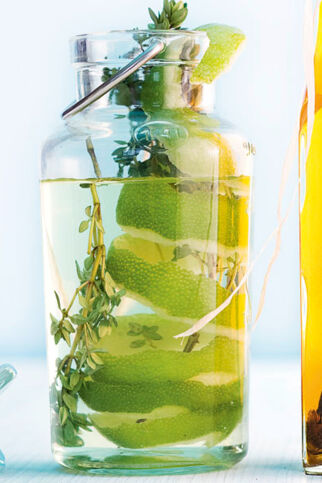 Limetten-Thymian-Essig Limetten-Thymian-Essig