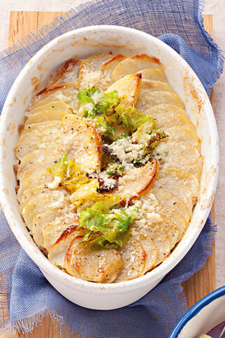 Wirsing-Hack-Auflauf mit Äpfeln Wirsing-Hack-Auflauf mit Äpfeln