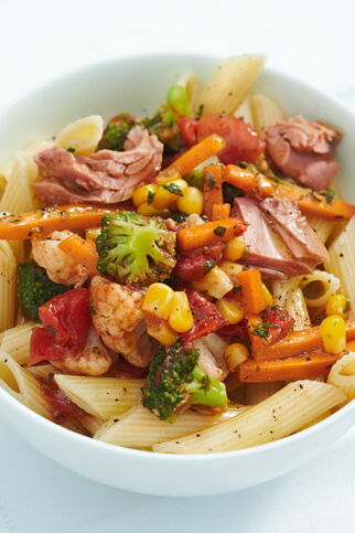 Penne mit Thunfisch Penne mit Thunfisch