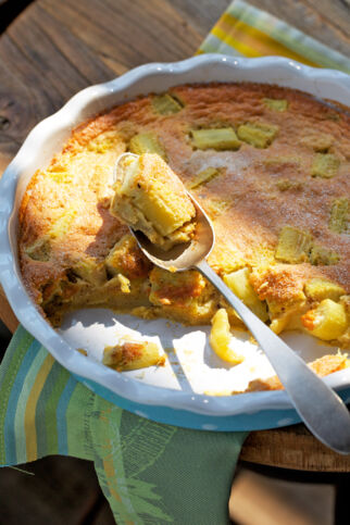 Lauwarmer Rhabarberauflauf Lauwarmer Rhabarberauflauf