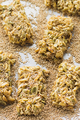 Kürbiskernriegel mit Sesam