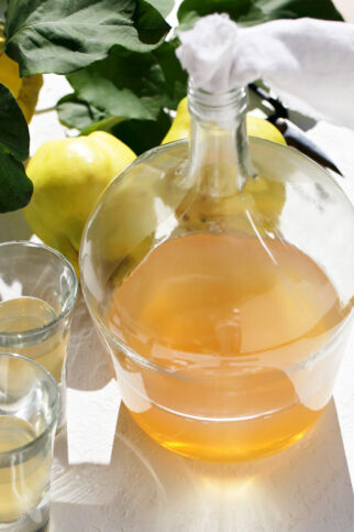 Quittenlikör Quittenlikör