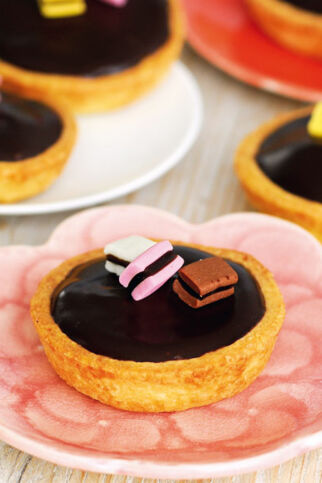 Lakritz-Karamell-Tarteletts