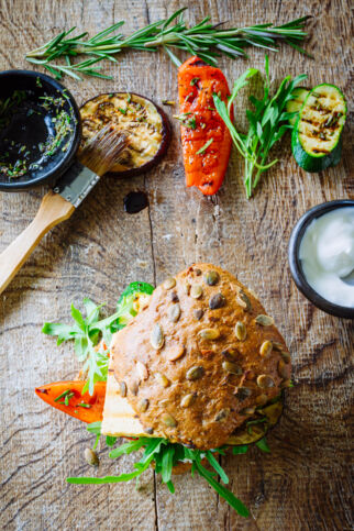 Grillgemüse-Tofu-Burger Grillgemüse-Tofu-Burger