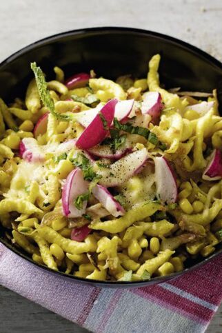 Überbackene Spätzlepfanne Überbackene Spätzlepfanne