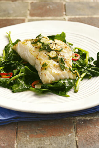 Fisch in Knoblauch-Rosmarin-Öl Fisch in Knoblauch-Rosmarin-Öl