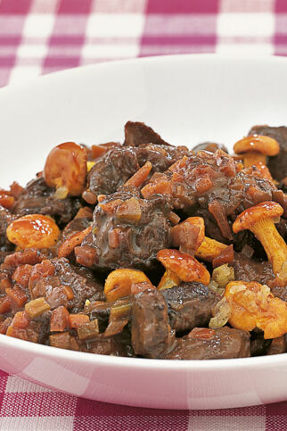 Rehragout mit Pfifferlingen
