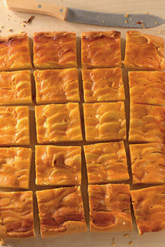 Apfelkuchen mit Karamellcreme