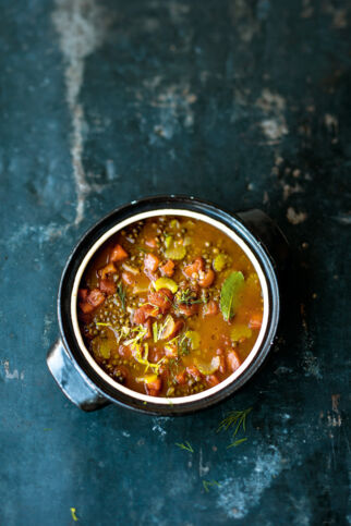 Puy-Linsensuppe mit Melone Puy-Linsensuppe mit Melone