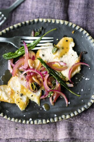 Zitronen-Salbei-Hähnchen Zitronen-Salbei-Hähnchen