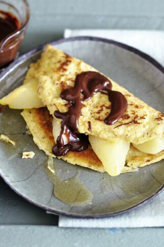 Nusspfannkuchen mit Birnen Nusspfannkuchen mit Birnen