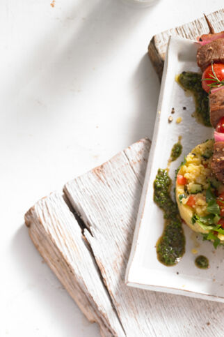 lammspiesse_mit_tabouleh_minzsaucejpg