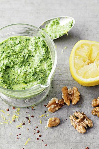Grünkohl-Walnuss-Pesto