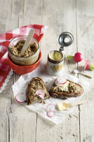 Sonnenblumenkern-Streichwurst Sonnenblumenkern-Streichwurst