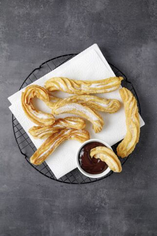 Churros mit Schokosauce Churros mit Schokosauce