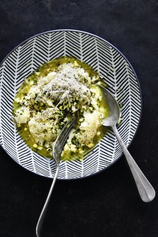 Blumenkohl mit Trüffel-Dressing Blumenkohl Ei Trueffel