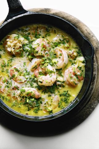 Knoblauchgarnelen mit Weißwein Knoblauchgarnelen mit Weißwein