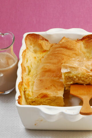 Bananenstrudel mit Schokoladensauce