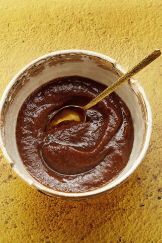 Tamarinden-Dattel-Sauce