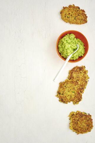 Grünkernpuffer
mit Avocadocreme Grünkernpuffer
mit Avocadocreme