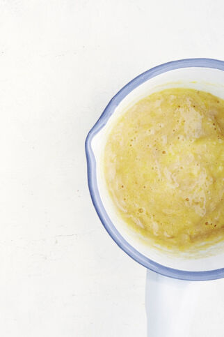 Mehrkornbrei mit Banane und Orange