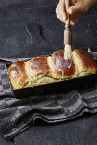 Japanisches Milchbrot