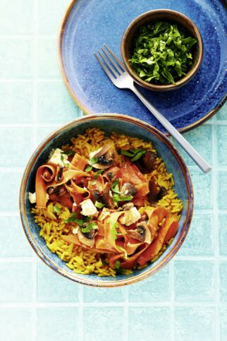 Gewürz-reis mit Feta-Gemüse Gewürz-reis mit Feta-Gemüse