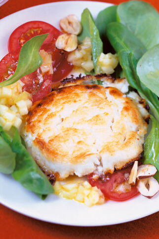 Gratinierte Ziegenkäsetaler auf Feldsalat Gratinierte Ziegenkäsetaler auf Feldsalat