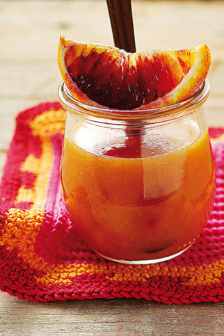 Orangen-Mango-Sauce