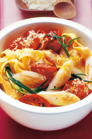 Nudeln mit Spargel Nudeln mit Spargel
