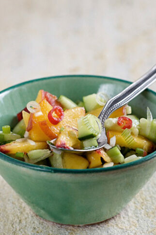 Pfirsich-Gurken-Salsa