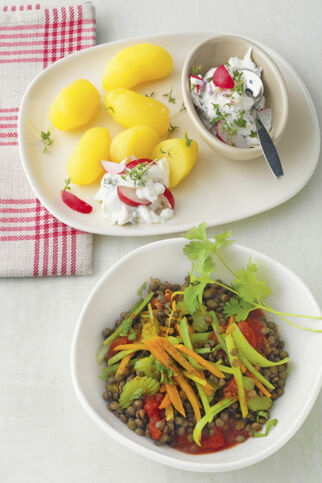 Pellkartoffeln mit Radieschen-Kresse-Quark