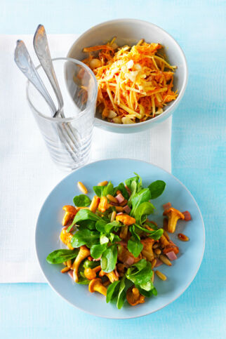 Feldsalat mit Pfifferlingen Feldsalat mit Pfifferlingen