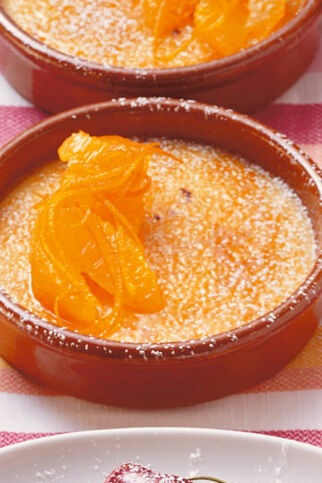 Katalanische Creme mit Orangen Katalanische Creme mit Orangen