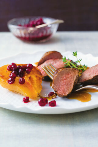 Rehrücken mit karamellisierten Birnen Rehrücken mit karamellisierten Birnen