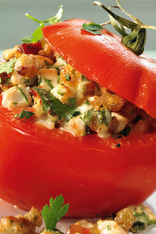 Gefüllte Tomaten mit Feta & Oliven